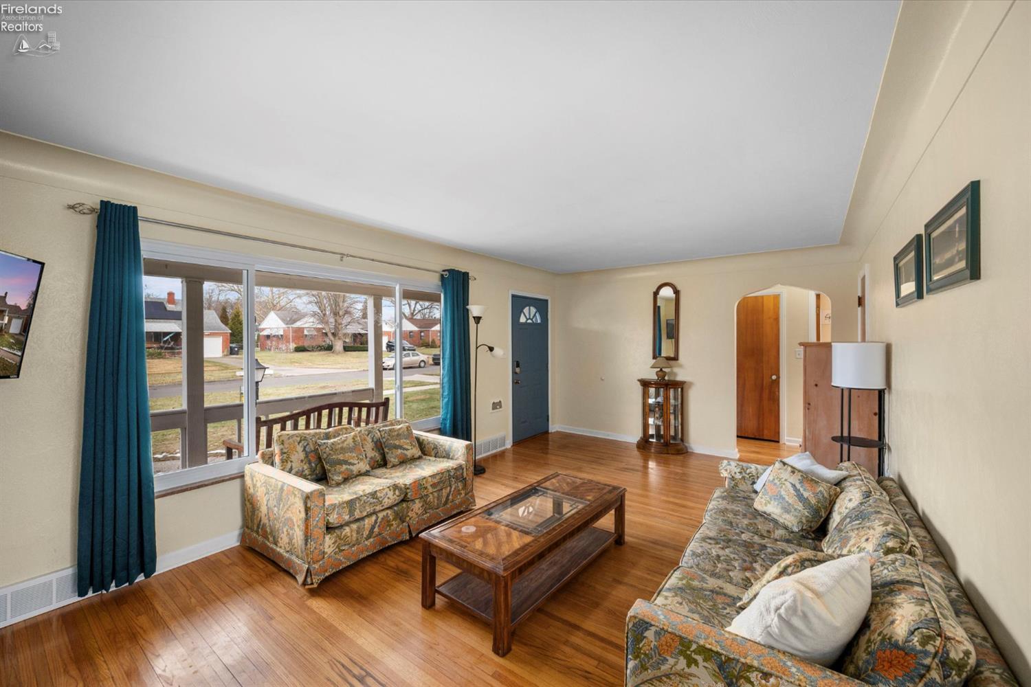 2849 Castleton