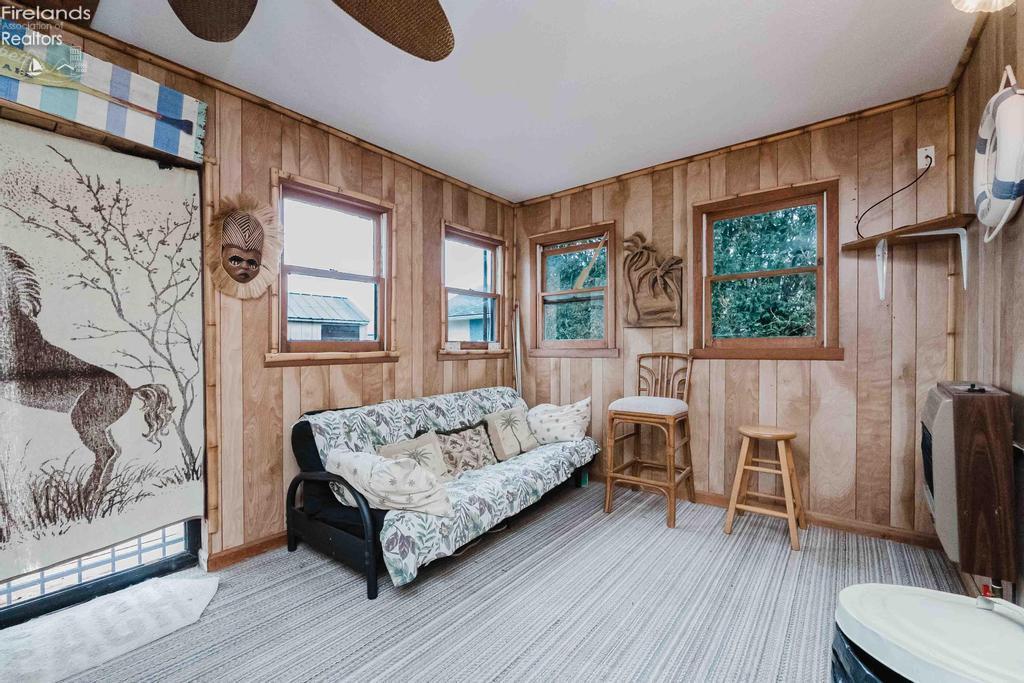 5491 E Center Lane
