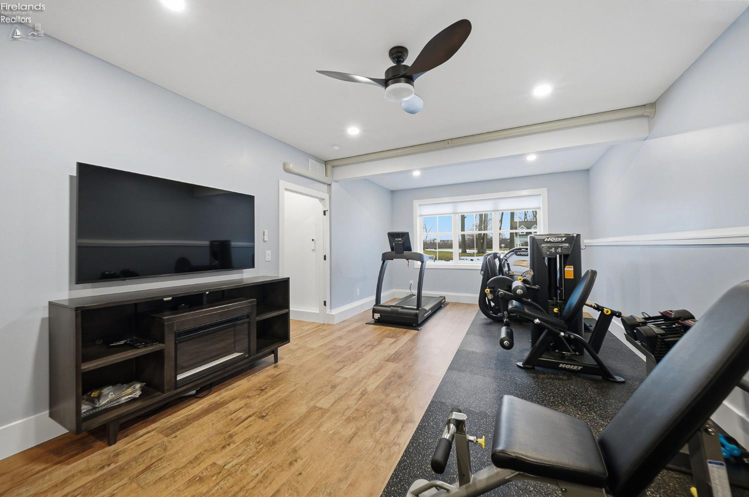 5049 E Blue Teal Drive