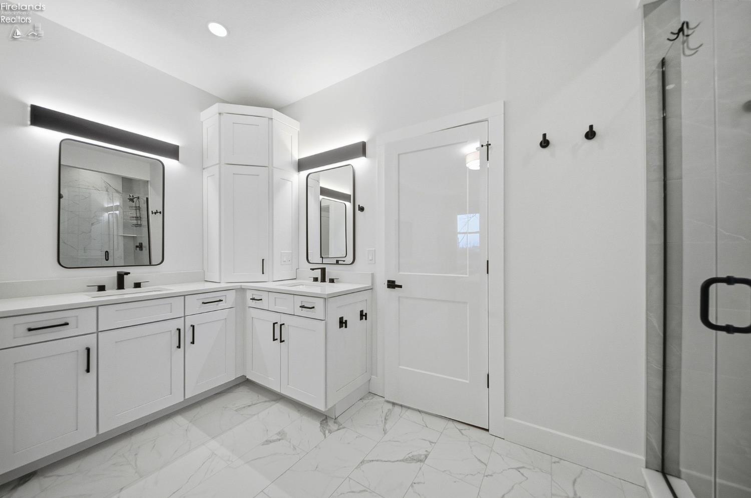 5049 E Blue Teal Drive