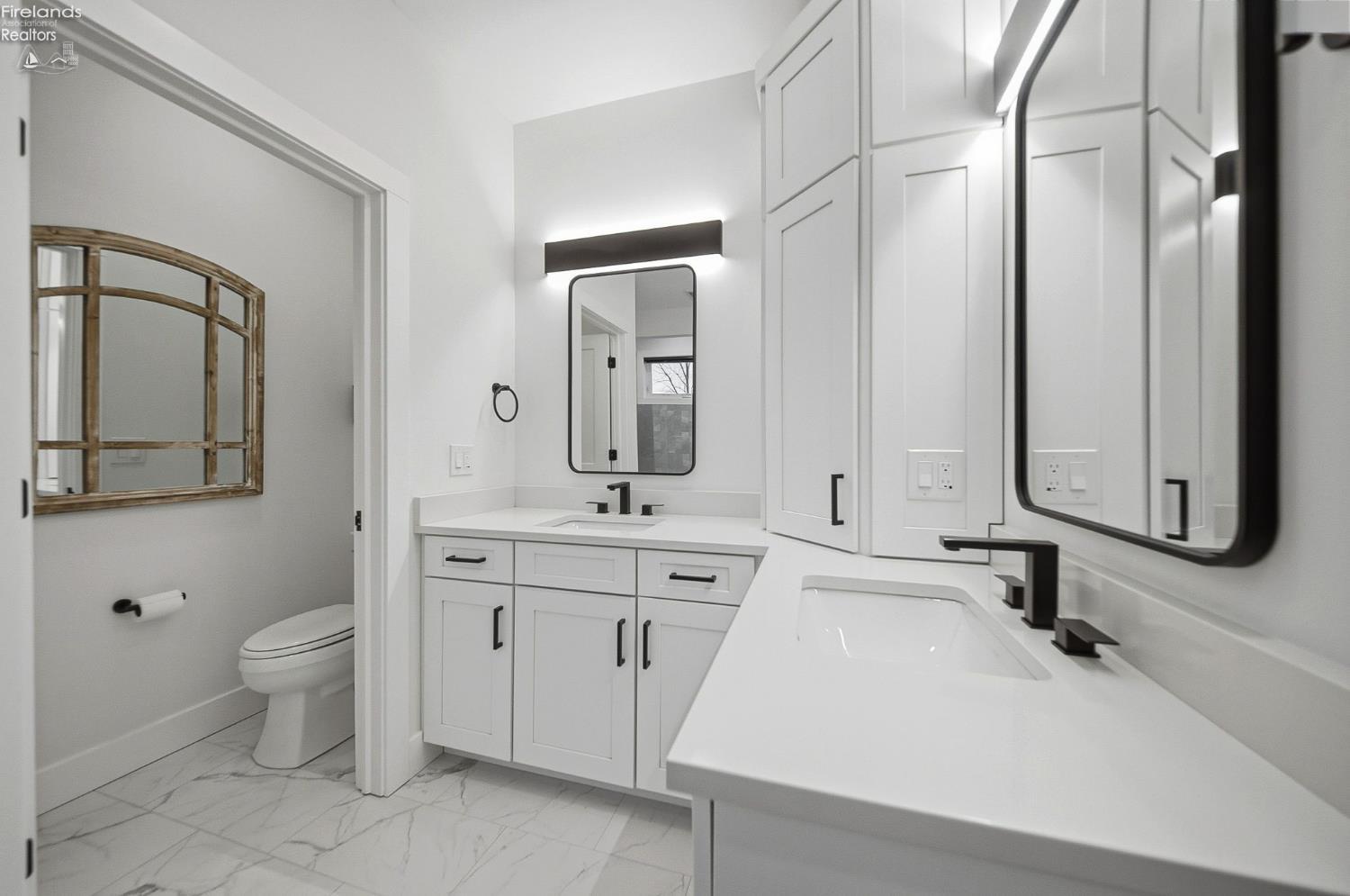 5049 E Blue Teal Drive