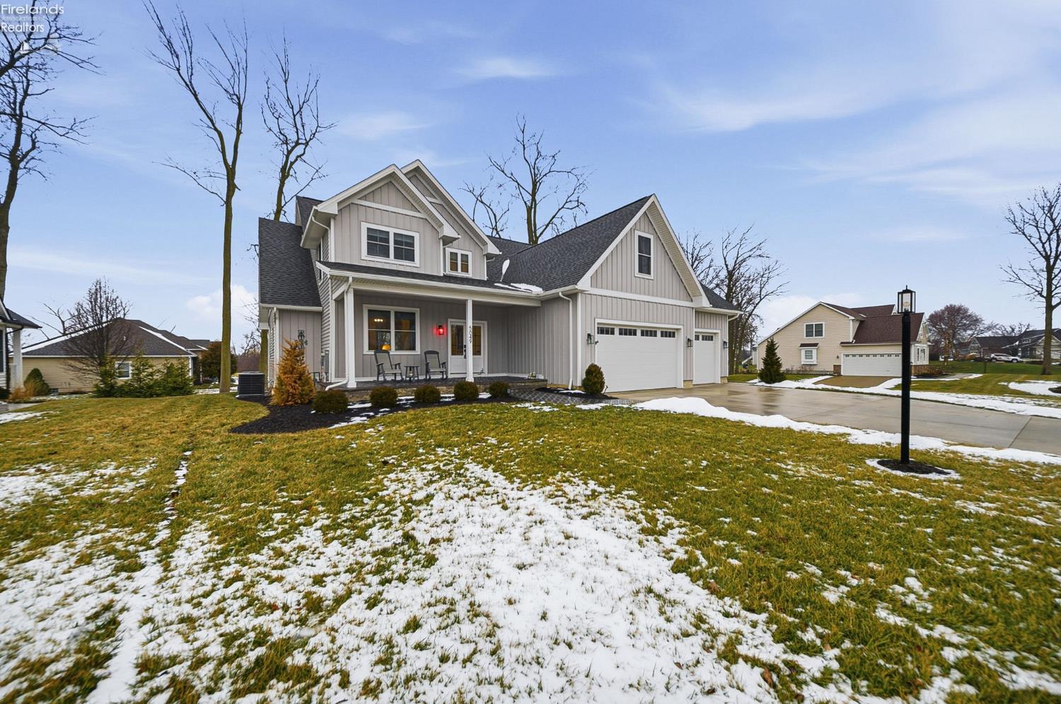 5049 E Blue Teal Drive
