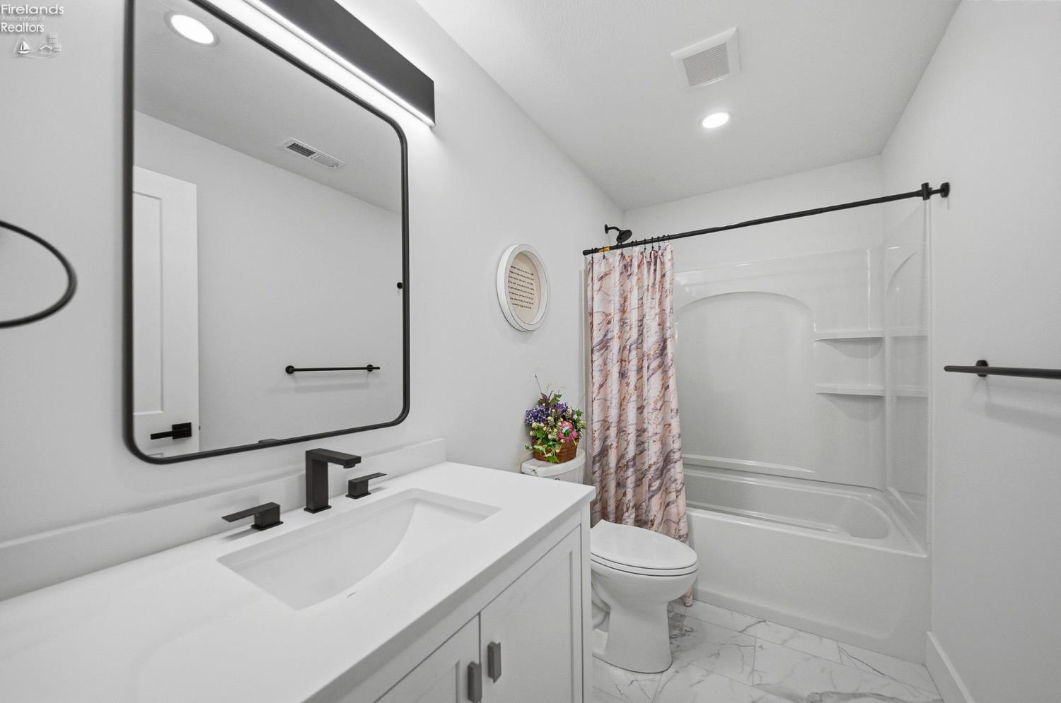 5049 E Blue Teal Drive