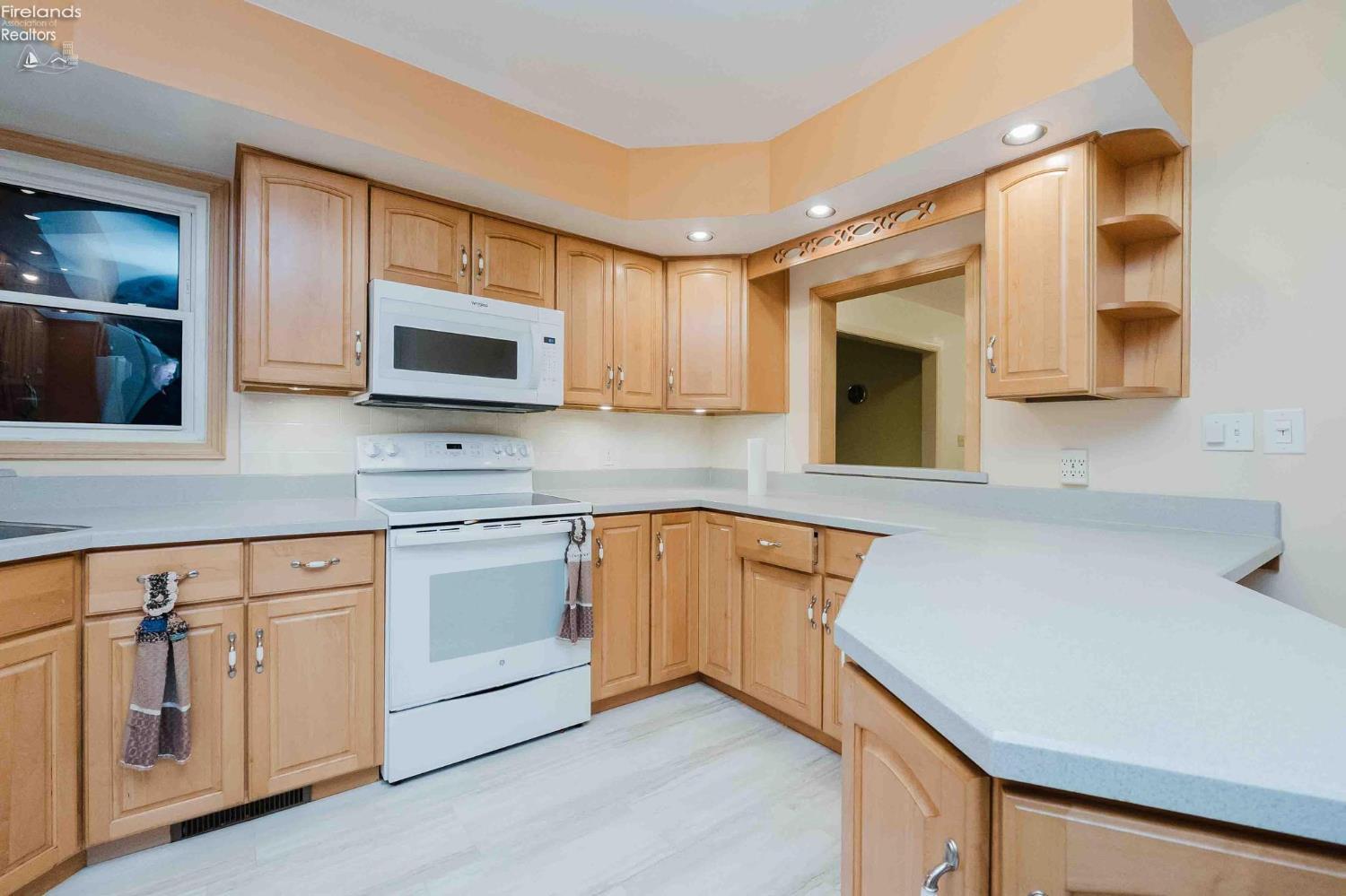 20 Pinecrest Drive