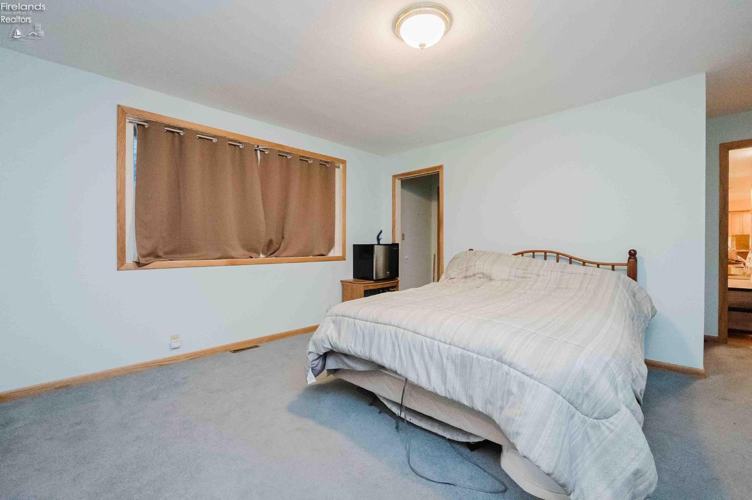 20 Pinecrest Drive
