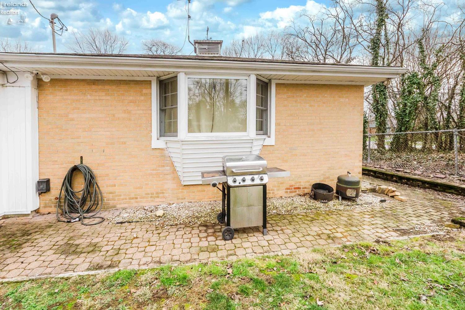 20 Pinecrest Drive