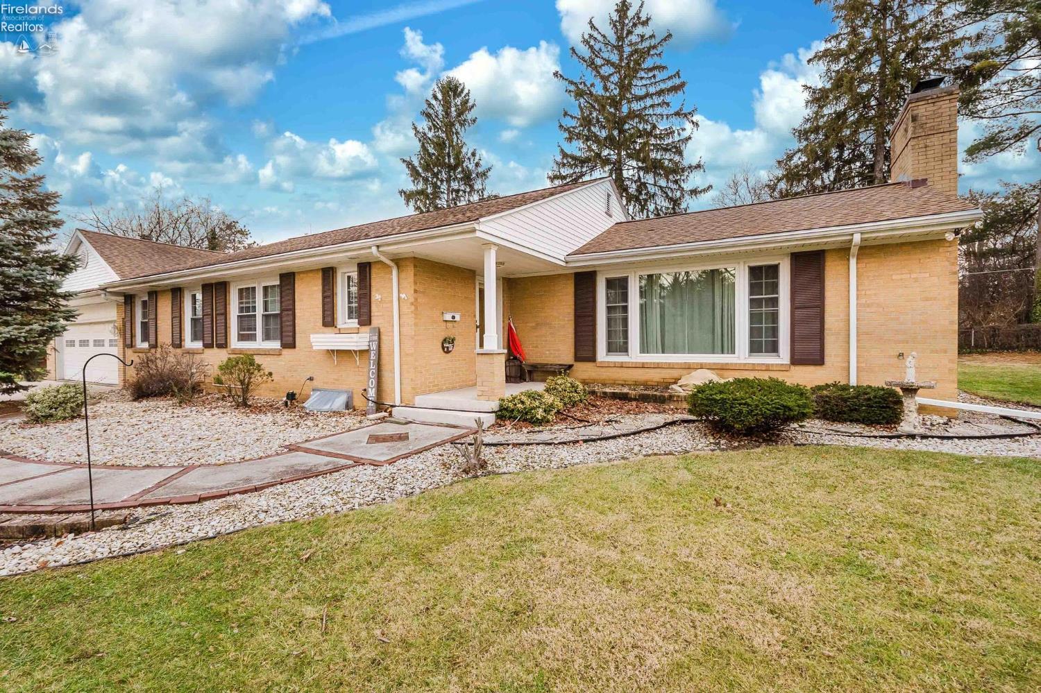 20 Pinecrest Drive