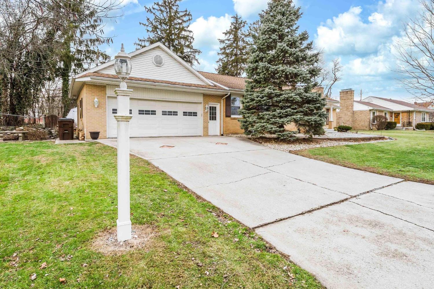 20 Pinecrest Drive