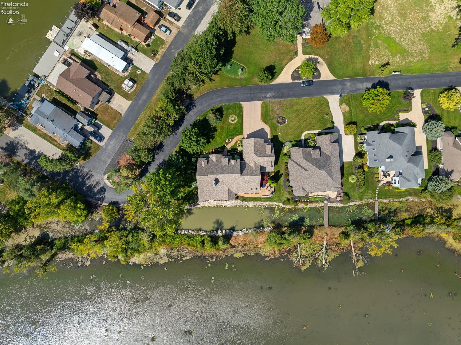 4712 Marsh View Drive