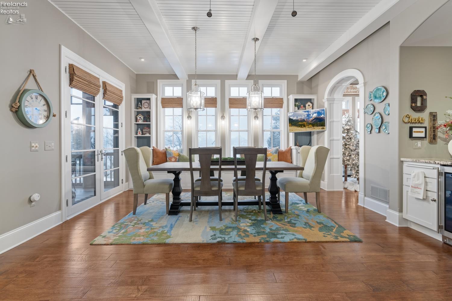 4712 Marsh View Drive