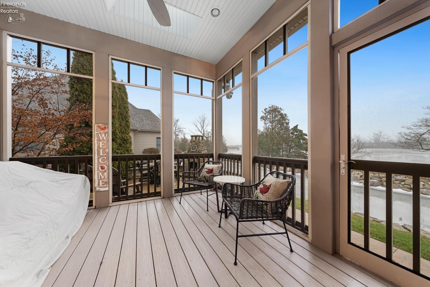 4712 Marsh View Drive