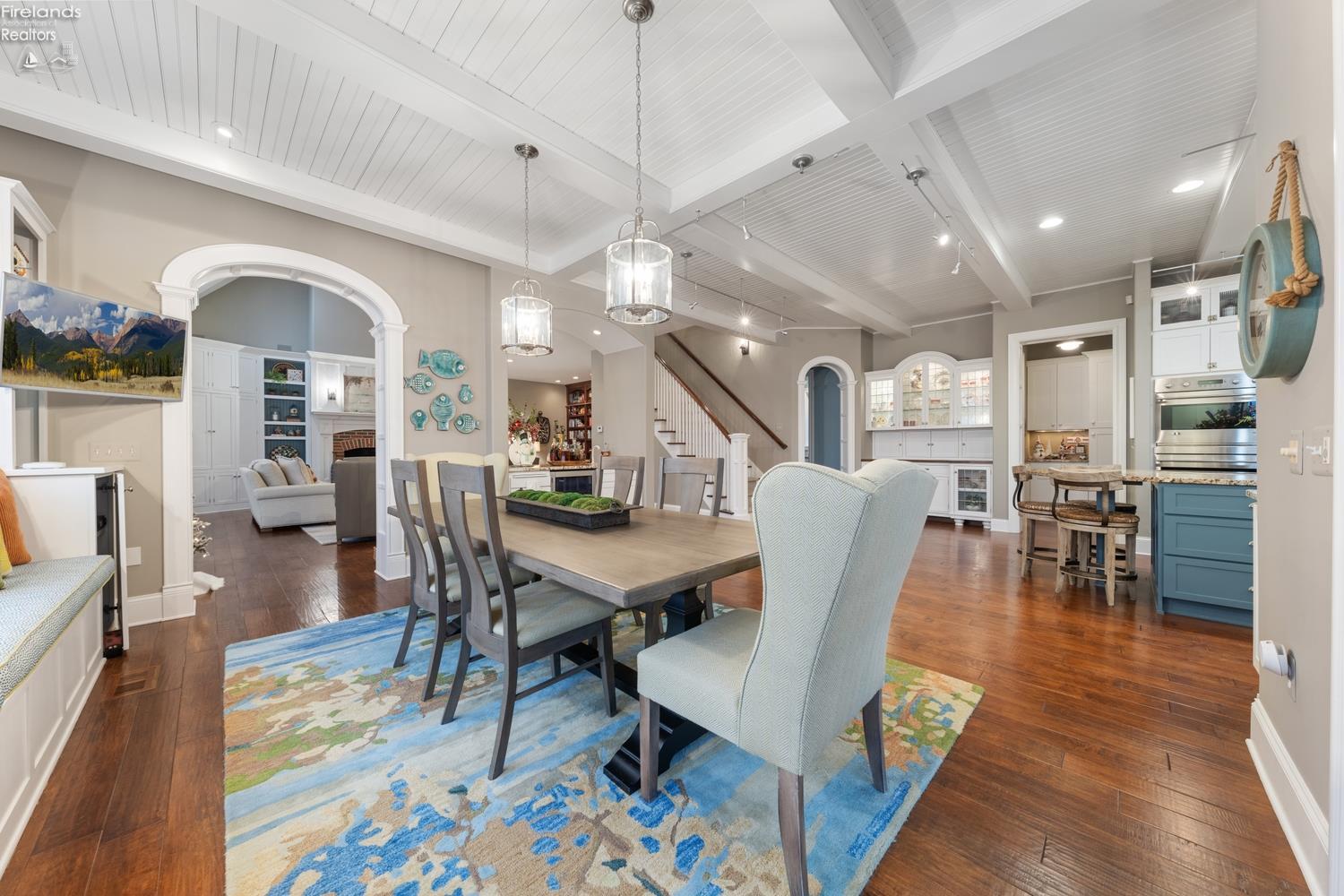 4712 Marsh View Drive