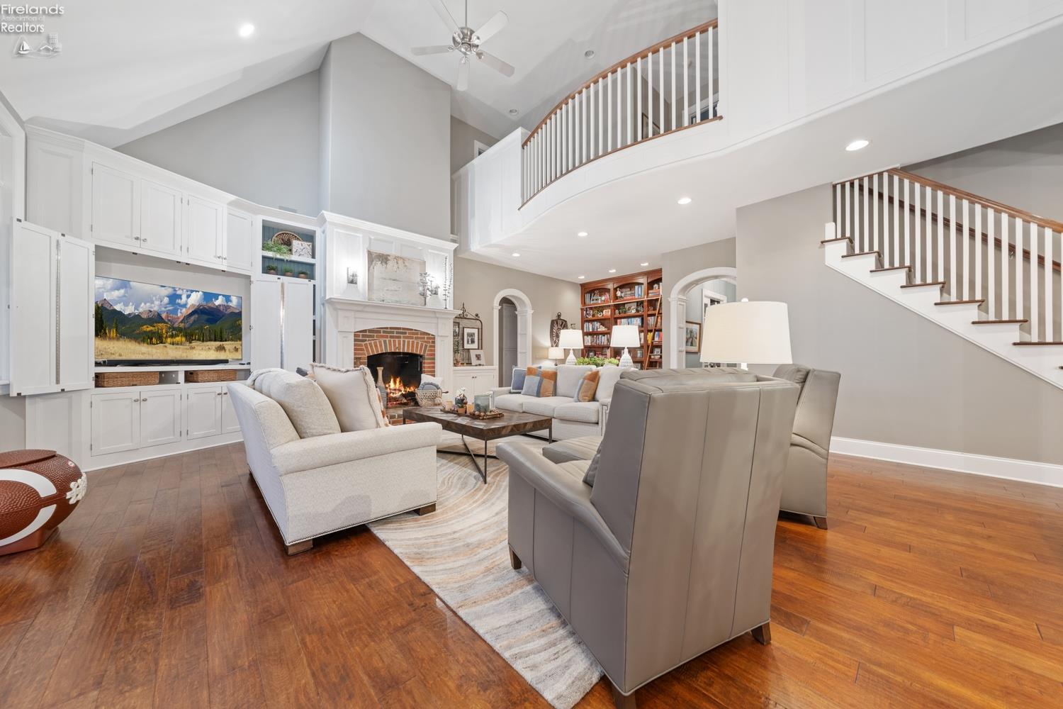 4712 Marsh View Drive