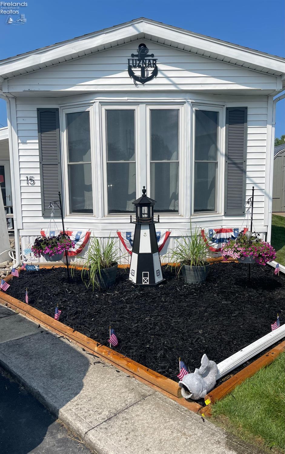 8175 E Northshore Boulevard 15