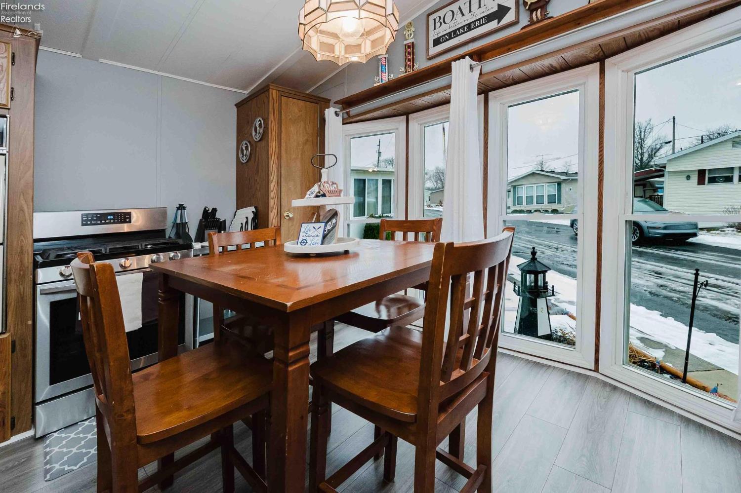 8175 E Northshore Boulevard 15