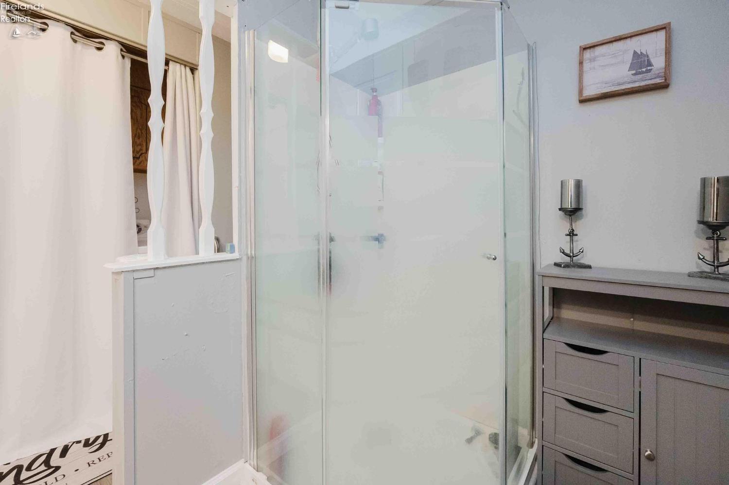 8175 E Northshore Boulevard 15