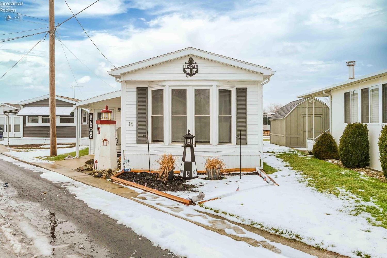 8175 E Northshore Boulevard 15