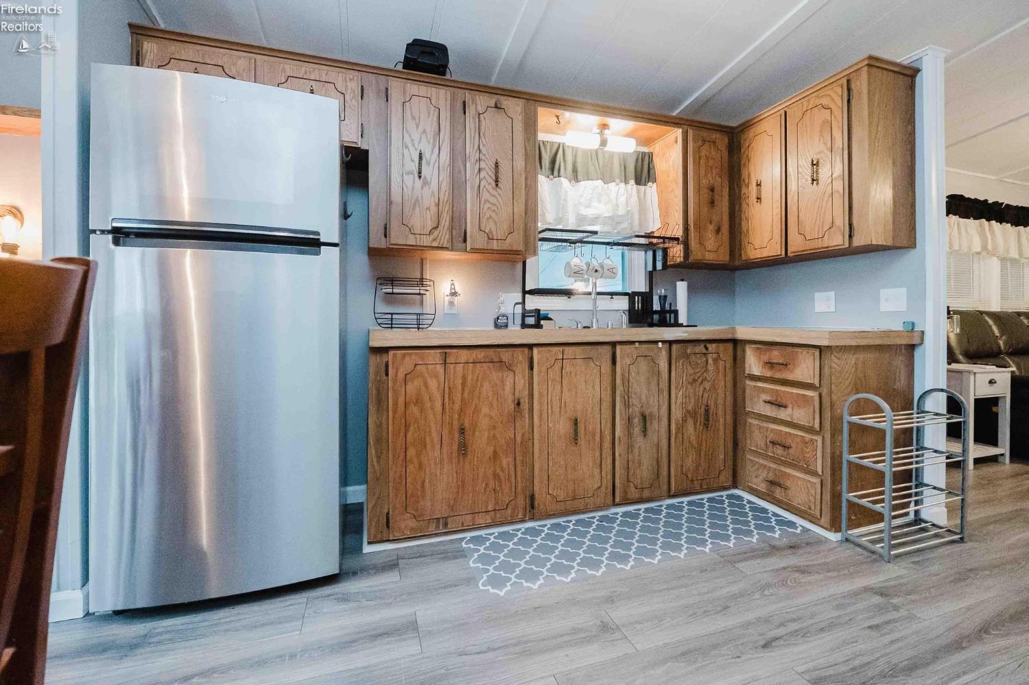 8175 E Northshore Boulevard 15