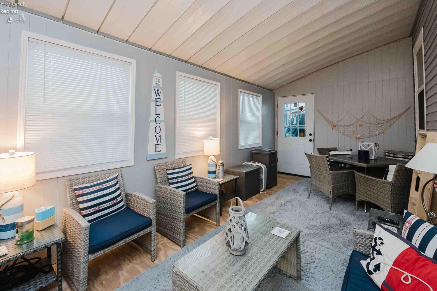 8175 E Northshore Boulevard 15