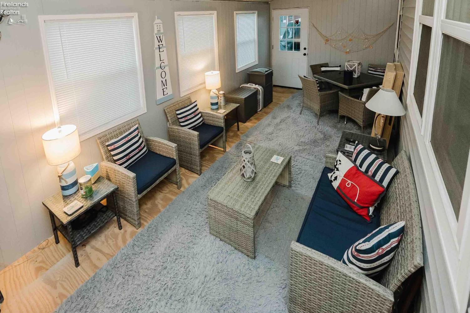 8175 E Northshore Boulevard 15