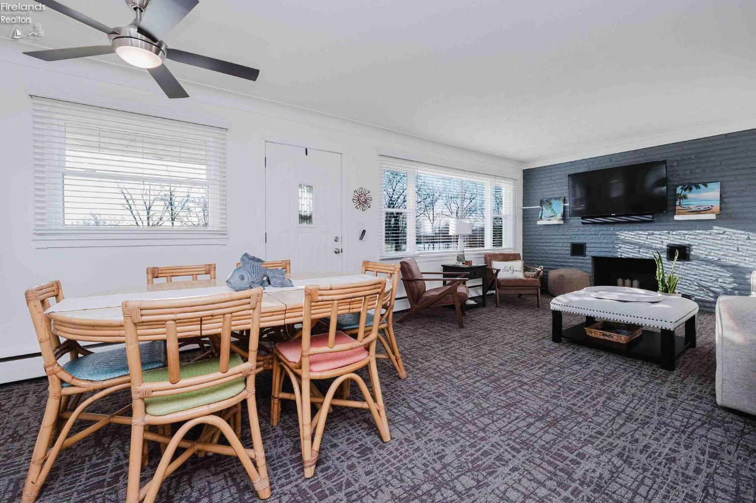12235 W State Route 105