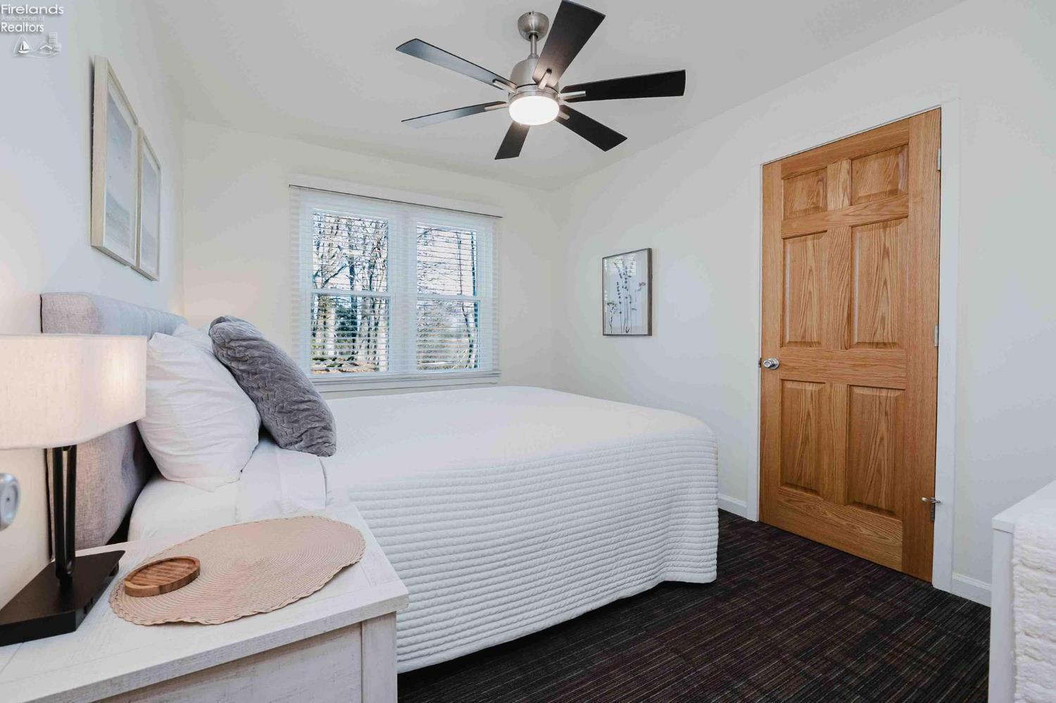 12235 W State Route 105