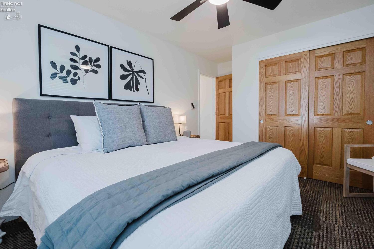 12235 W State Route 105