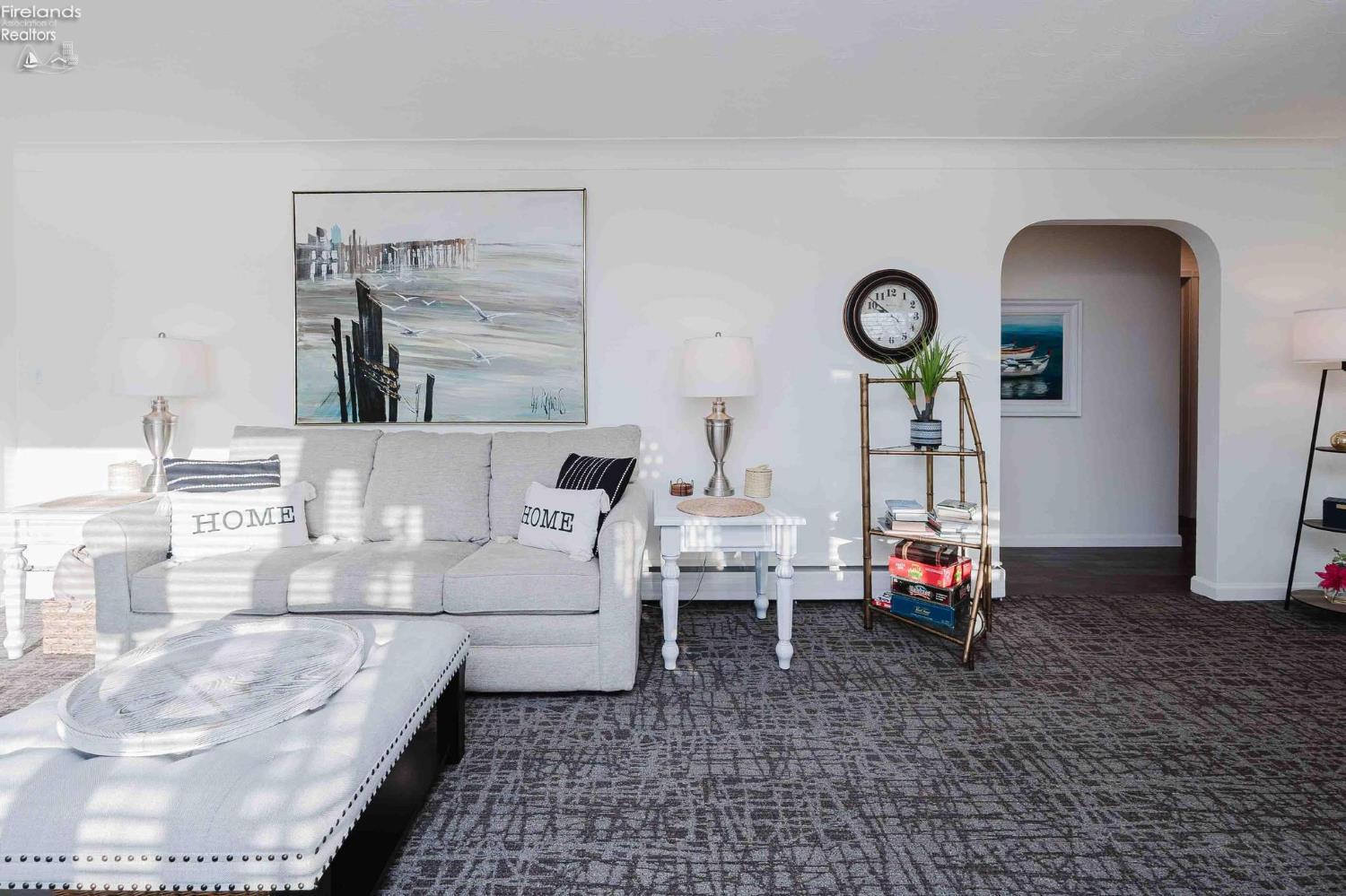 12235 W State Route 105