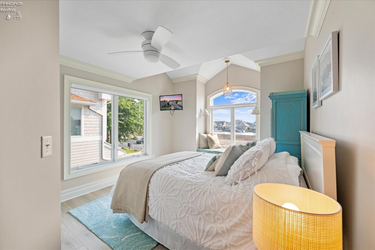 2822 N Noreaster Cove Drive