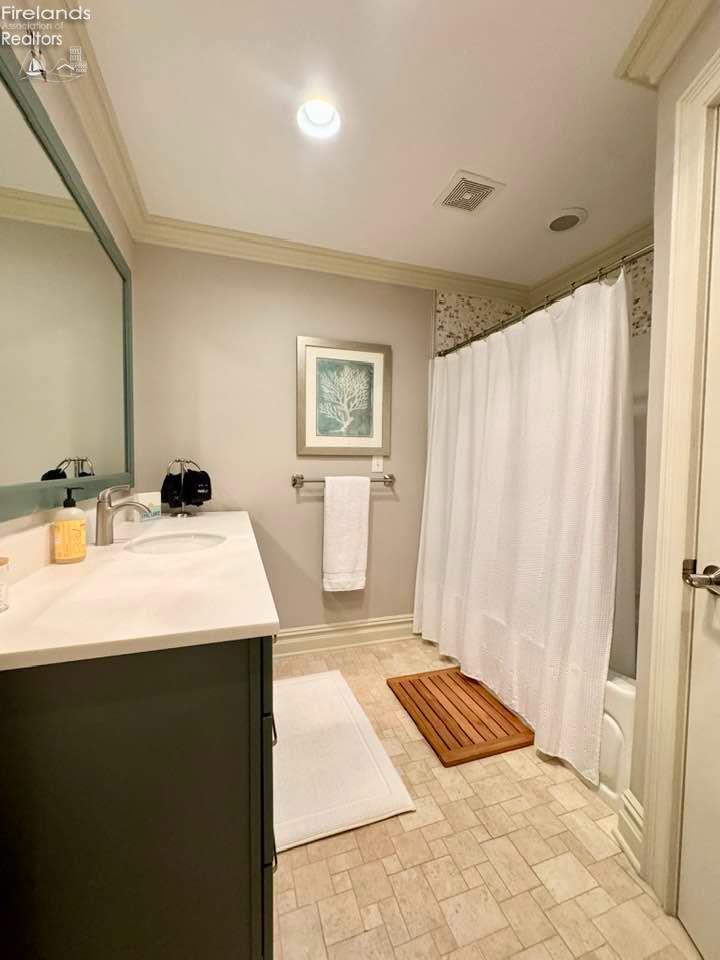 2822 N Noreaster Cove Drive