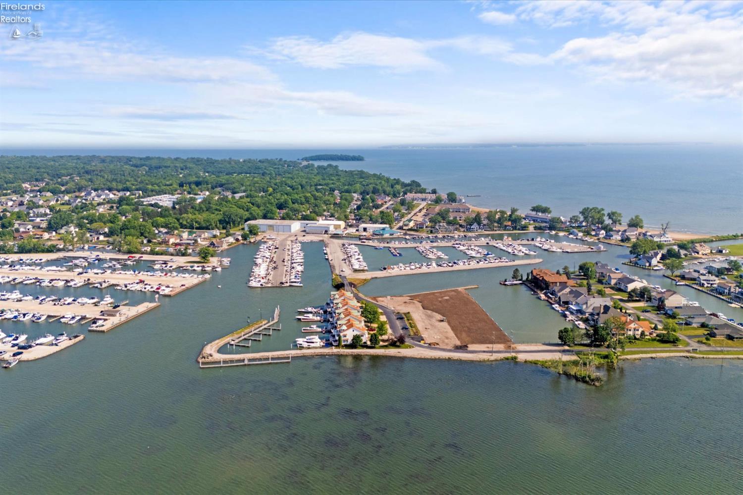 2822 N Noreaster Cove Drive