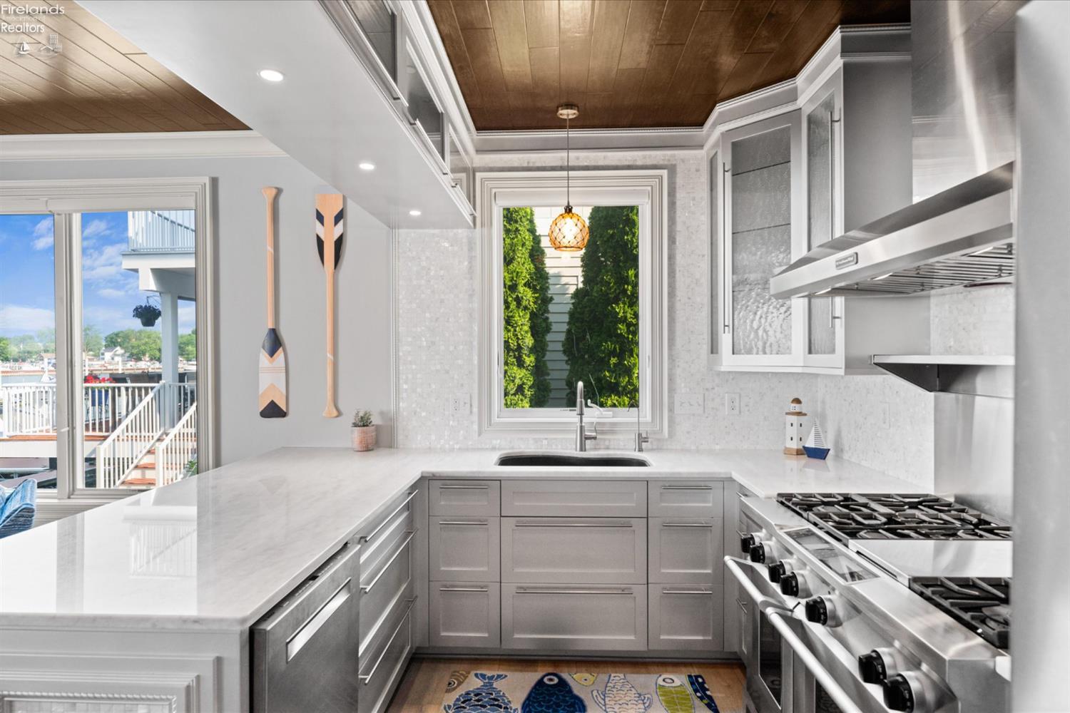 2822 N Noreaster Cove Drive