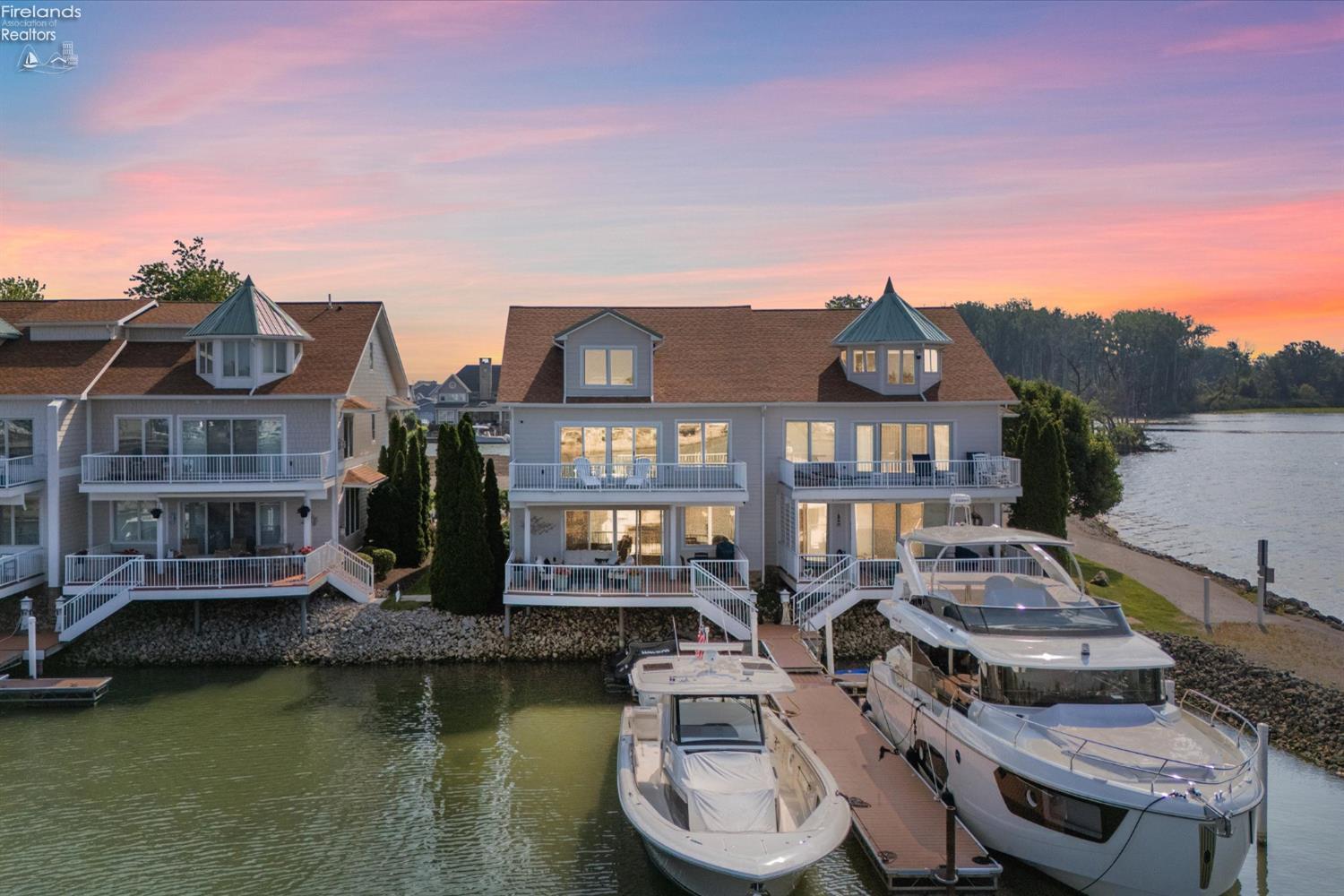 2822 N Noreaster Cove Drive