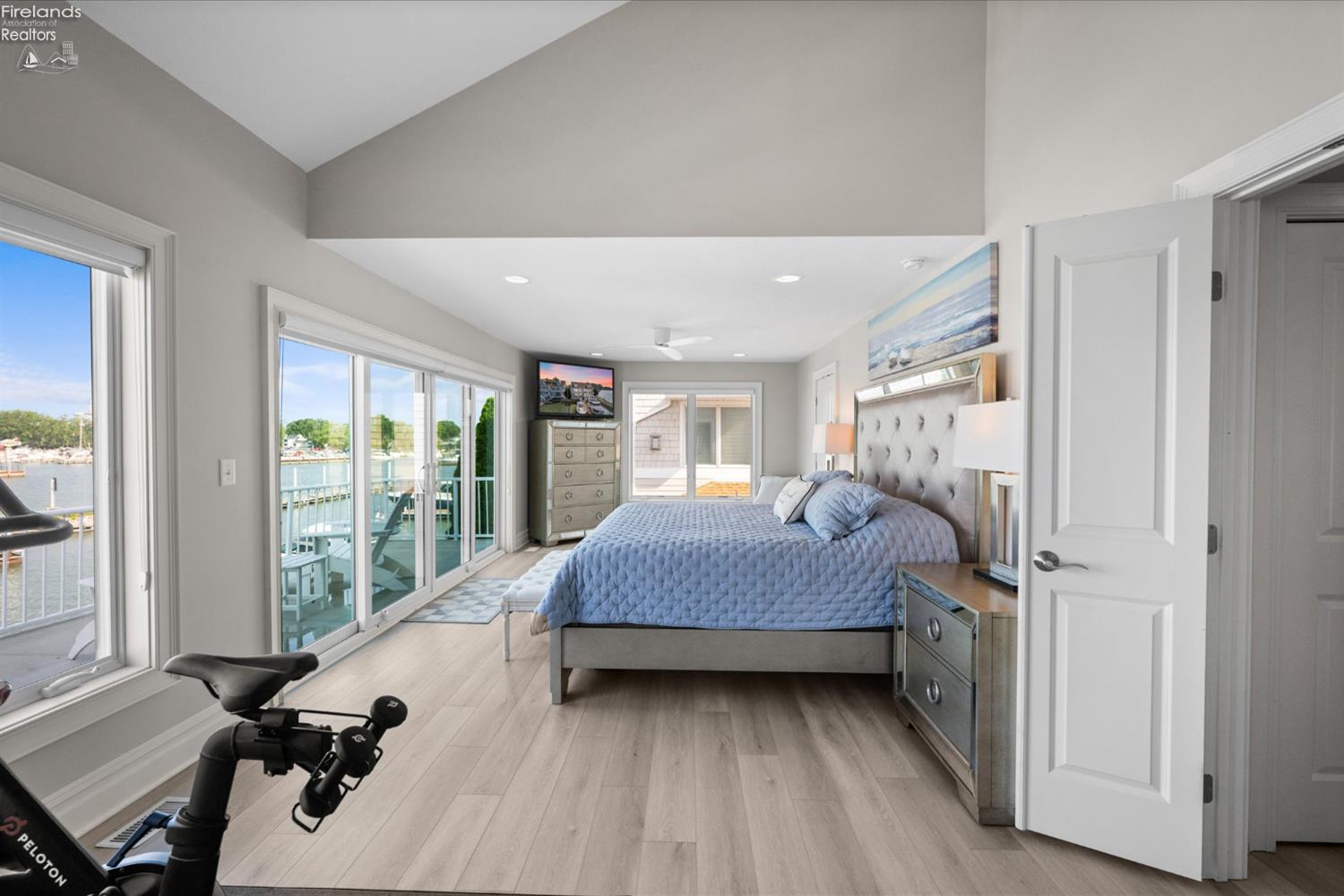 2822 N Noreaster Cove Drive