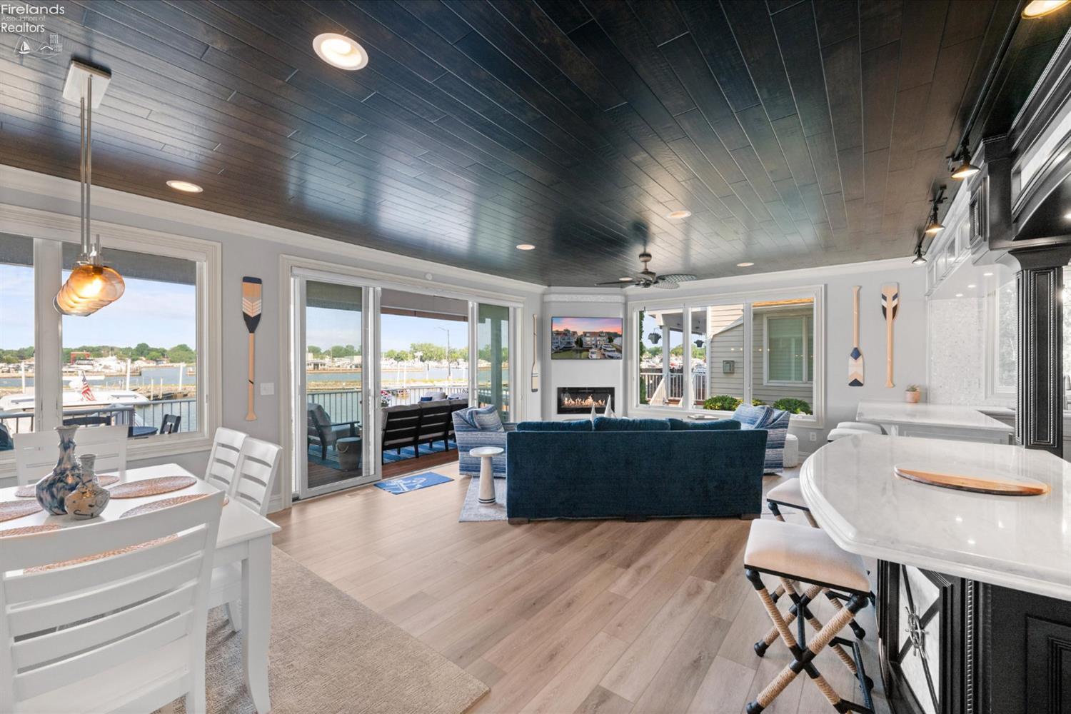 2822 N Noreaster Cove Drive