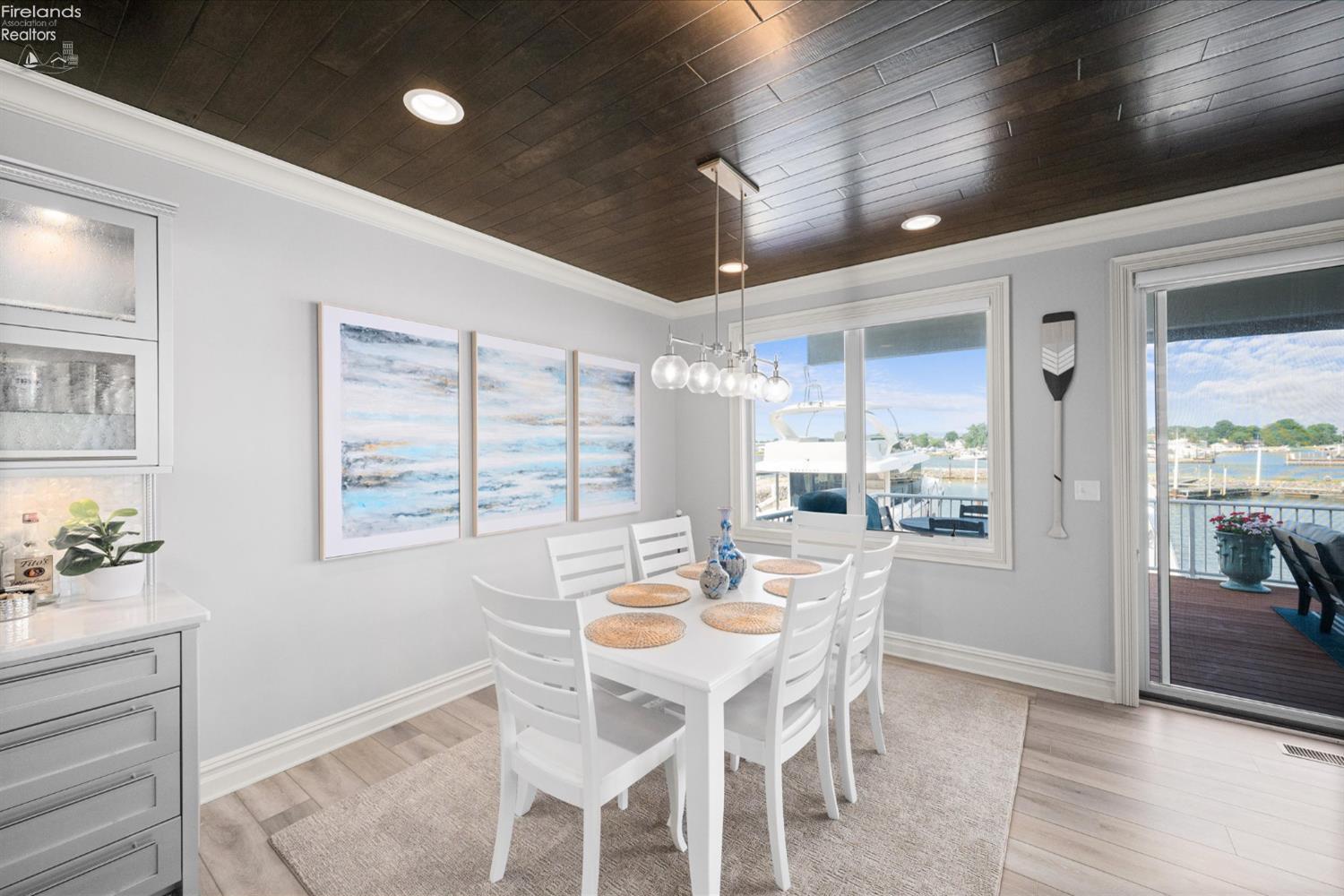 2822 N Noreaster Cove Drive