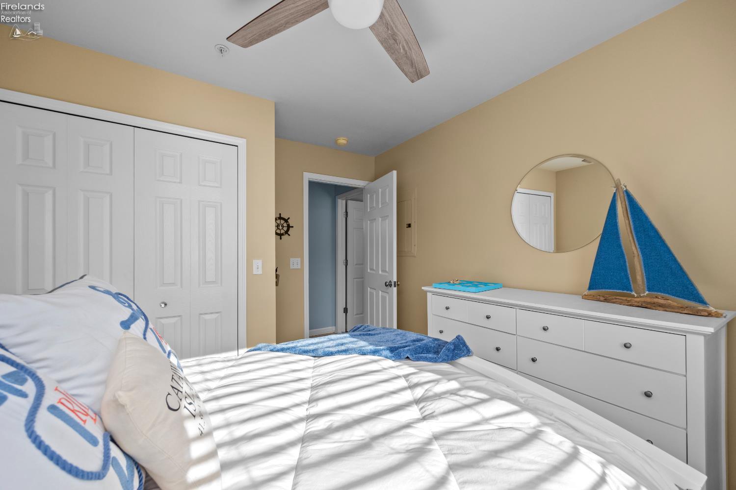 1526 NW Catawba Road