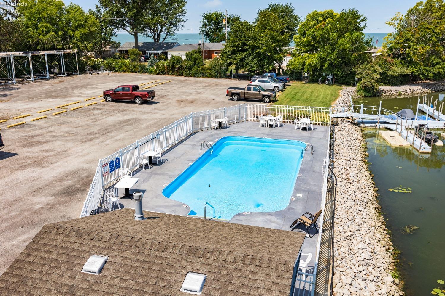 1526 NW Catawba Road