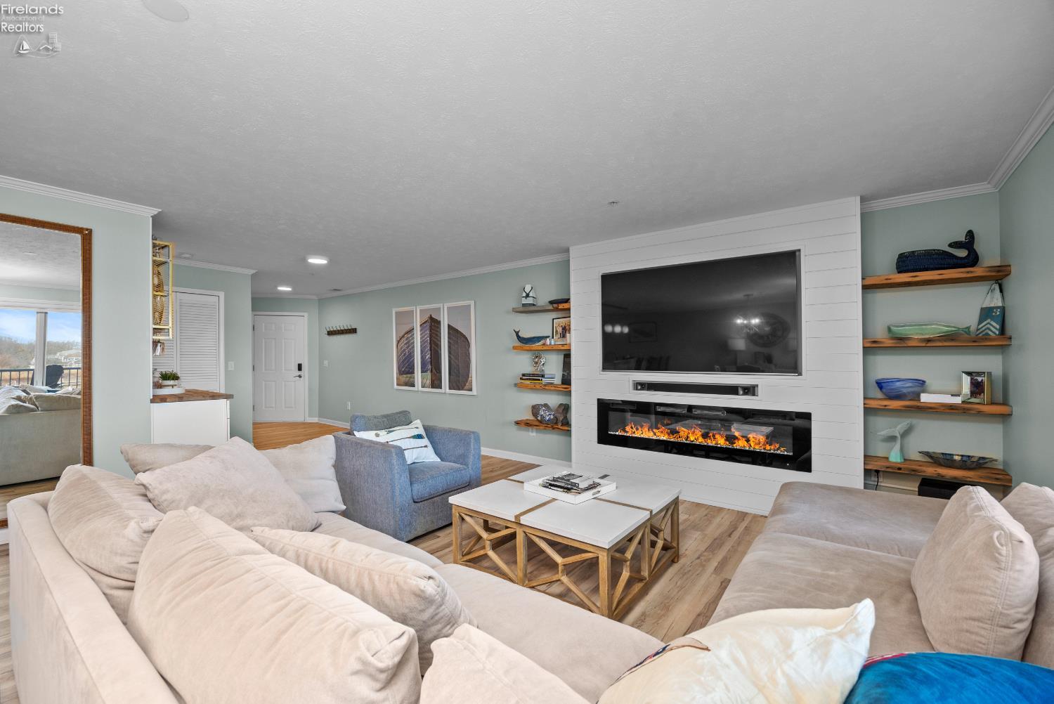 1526 NW Catawba Road