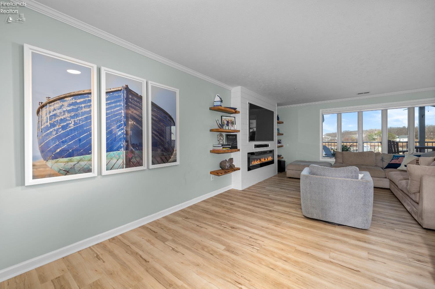 1526 NW Catawba Road