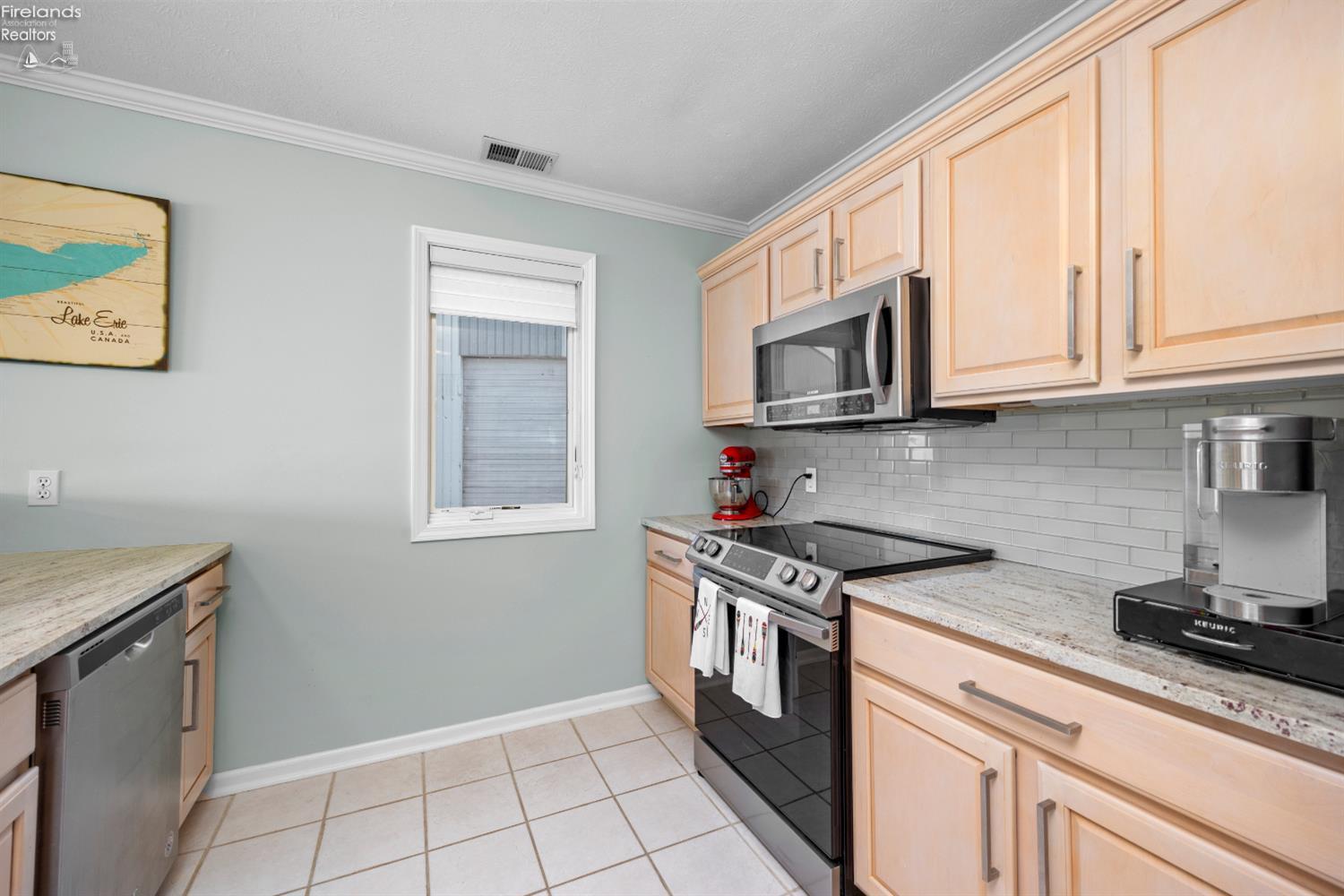 1526 NW Catawba Road