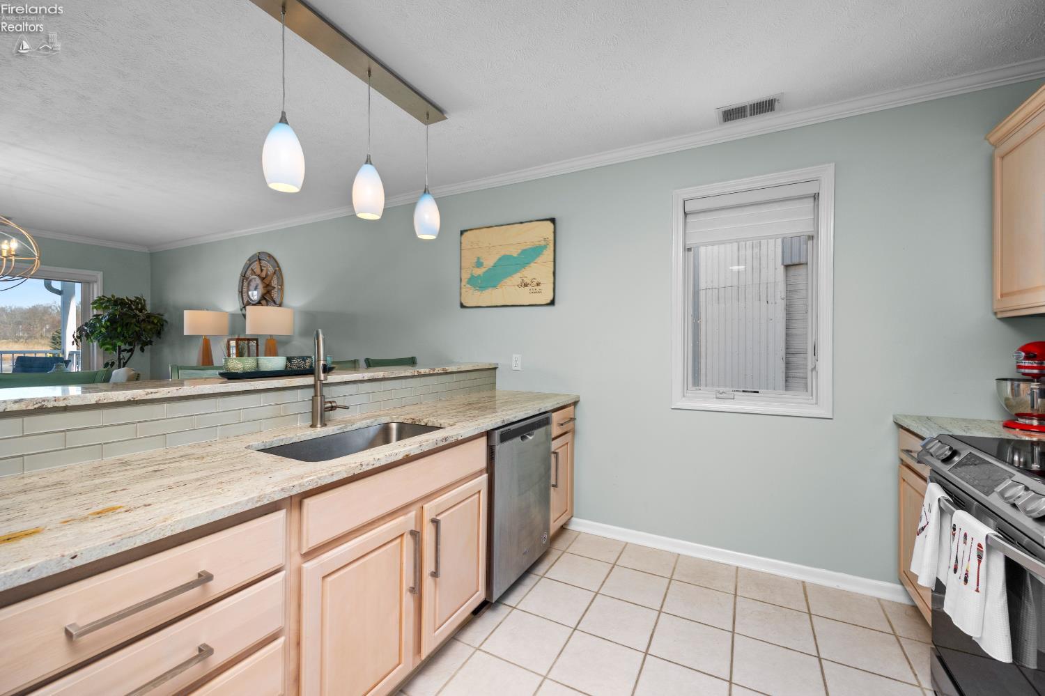 1526 NW Catawba Road