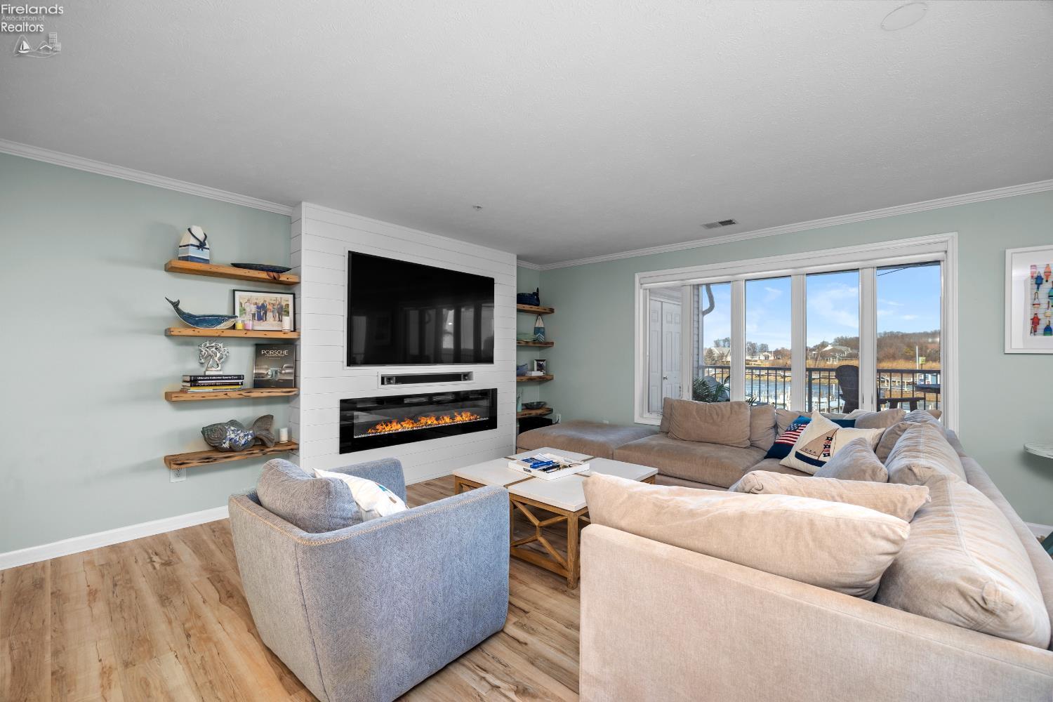 1526 NW Catawba Road