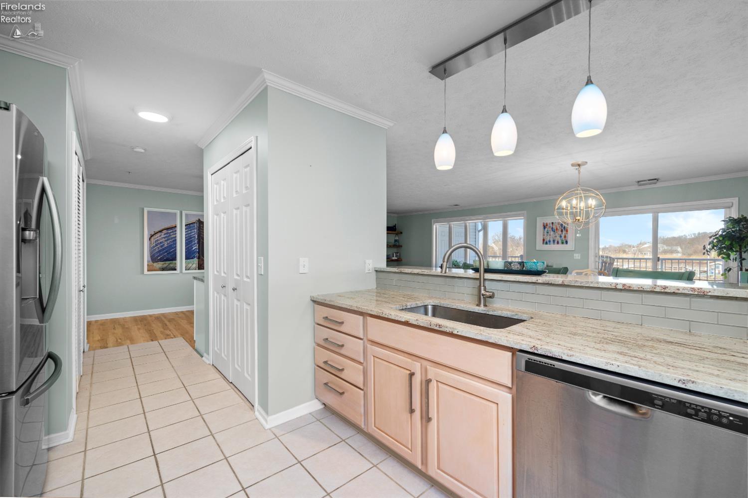 1526 NW Catawba Road