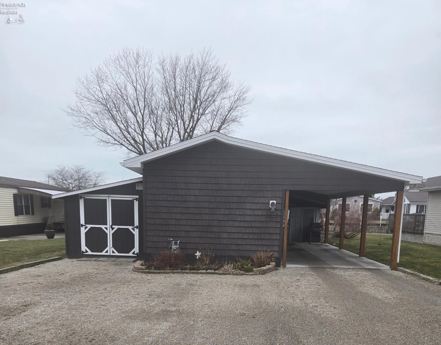 1560 N Starboard Avenue