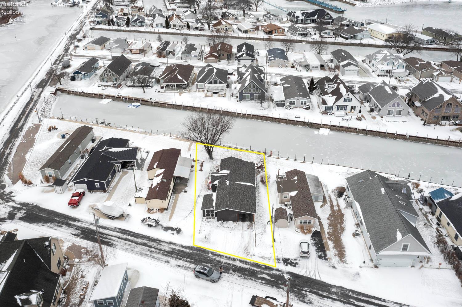 1560 N Starboard Avenue