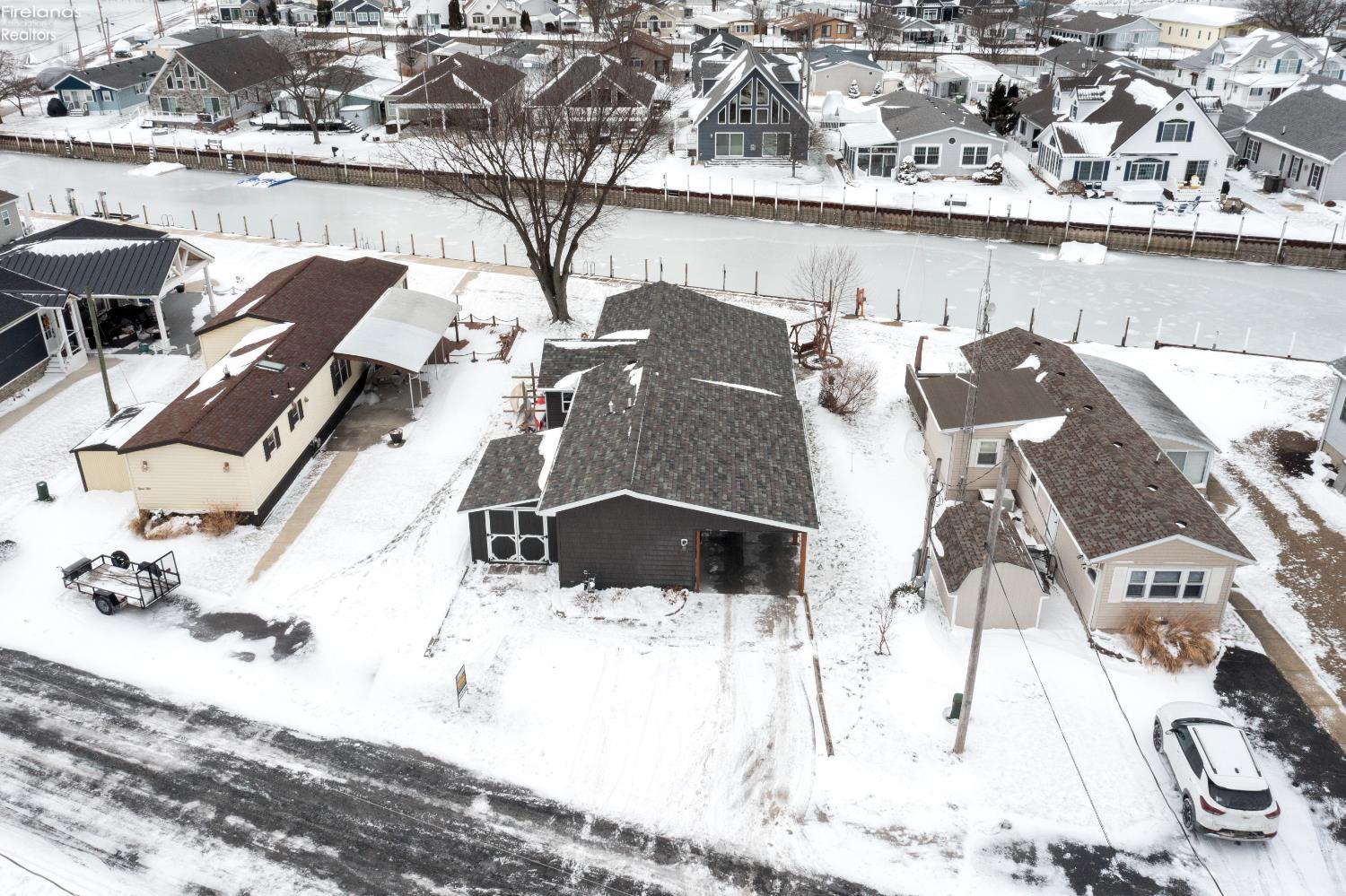 1560 N Starboard Avenue