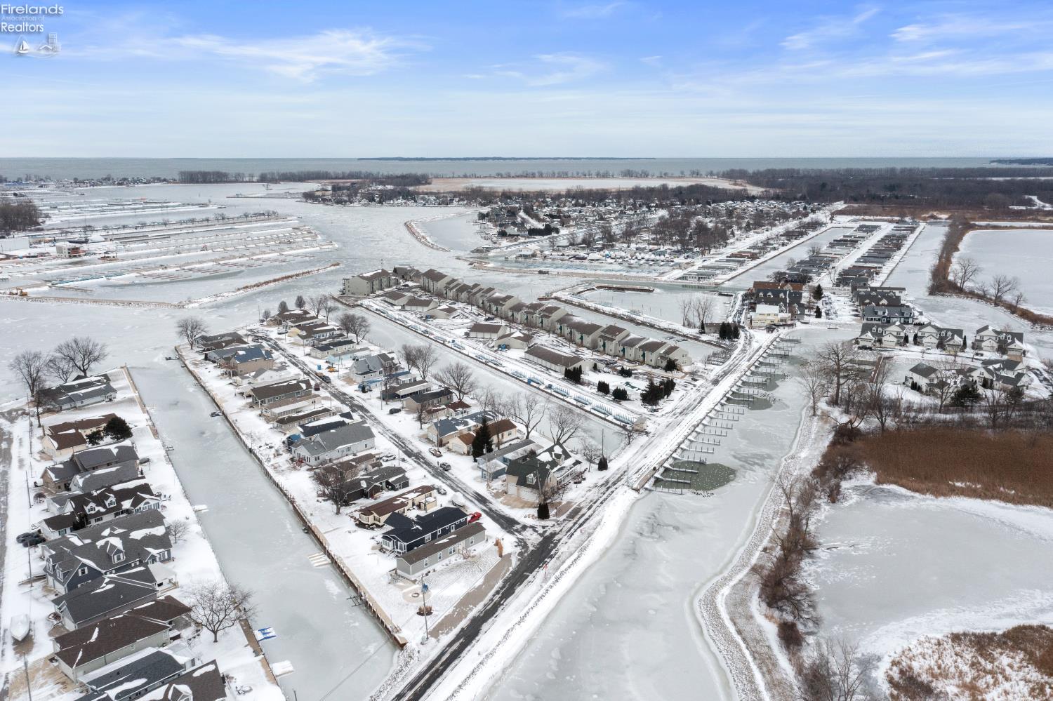 1560 N Starboard Avenue