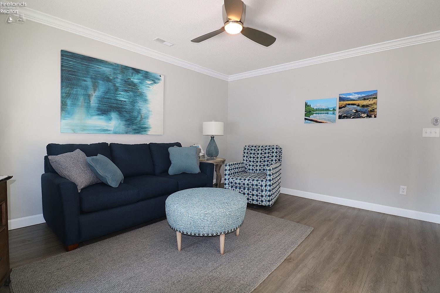 65 Grassland Circle