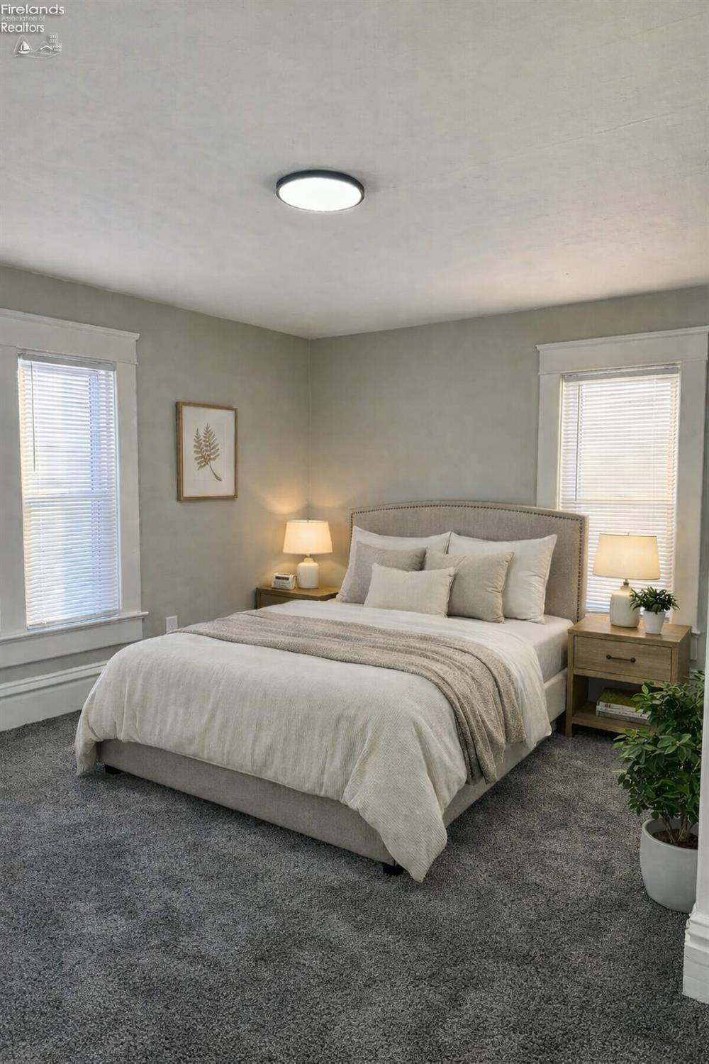 6991 W Lakeshore Drive